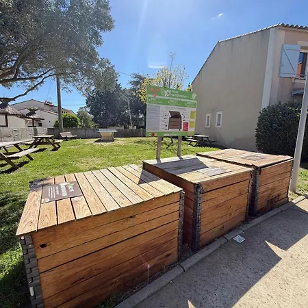 6p Résidence Avec Piscine à Hébergement de vacances *